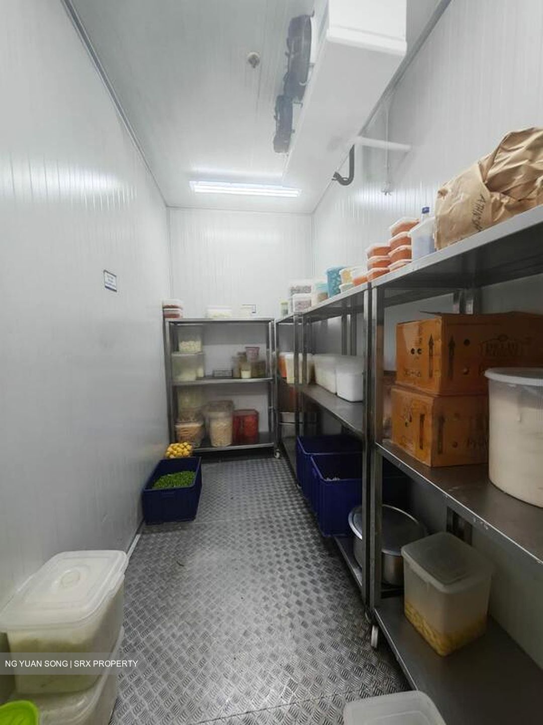 Harper Kitchen (D13), Factory #483374561